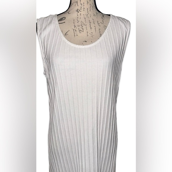 Fenini Dress - Picture 5 of 8